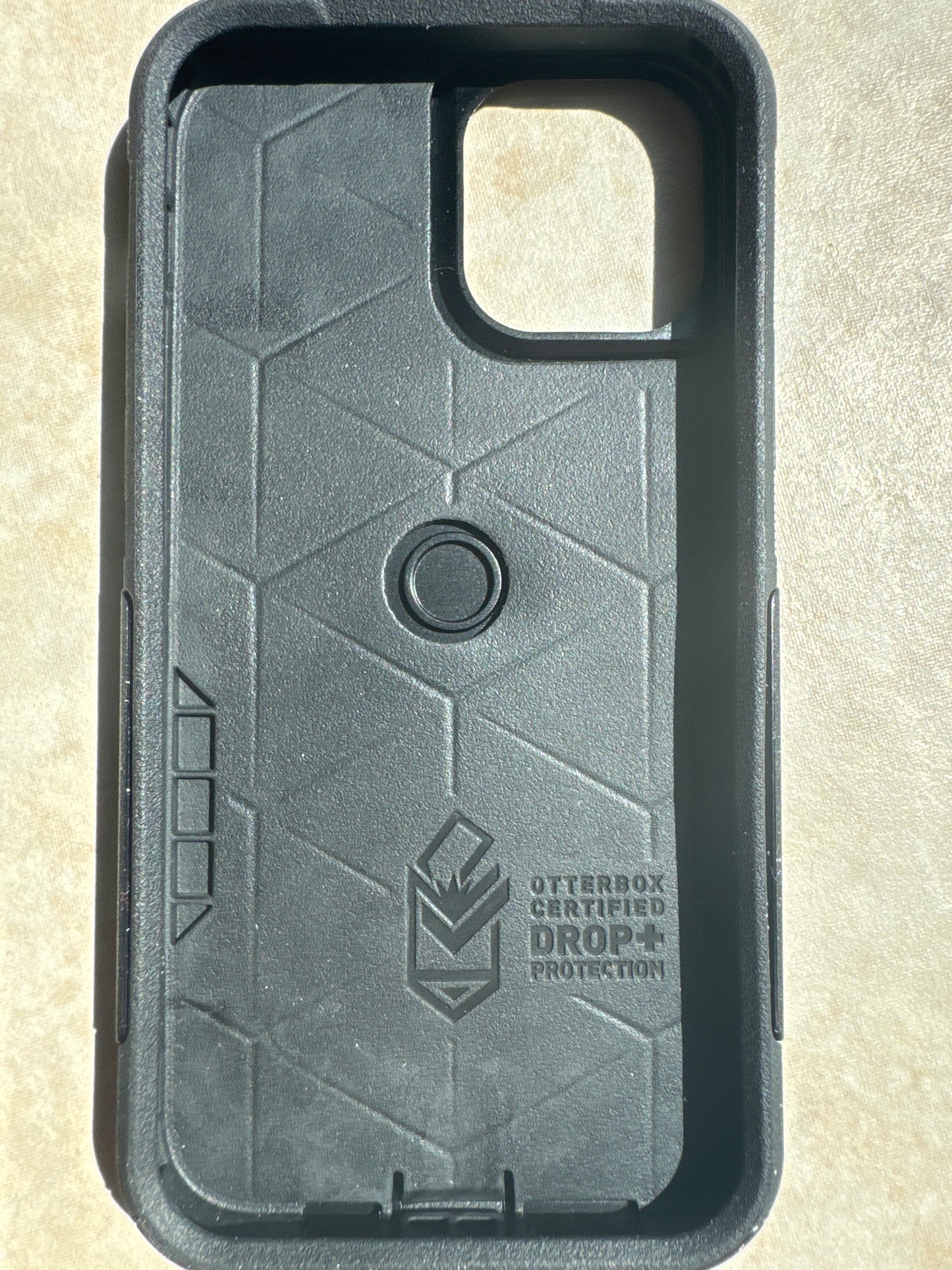 OtterBox commuter series for Iphone 12 and 12 Pro