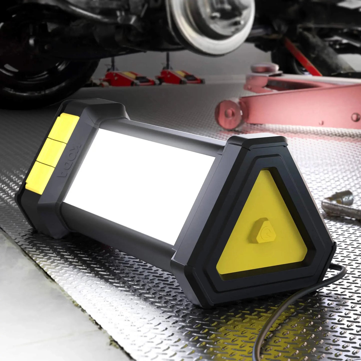 Koda tower work light with power and USB ports
