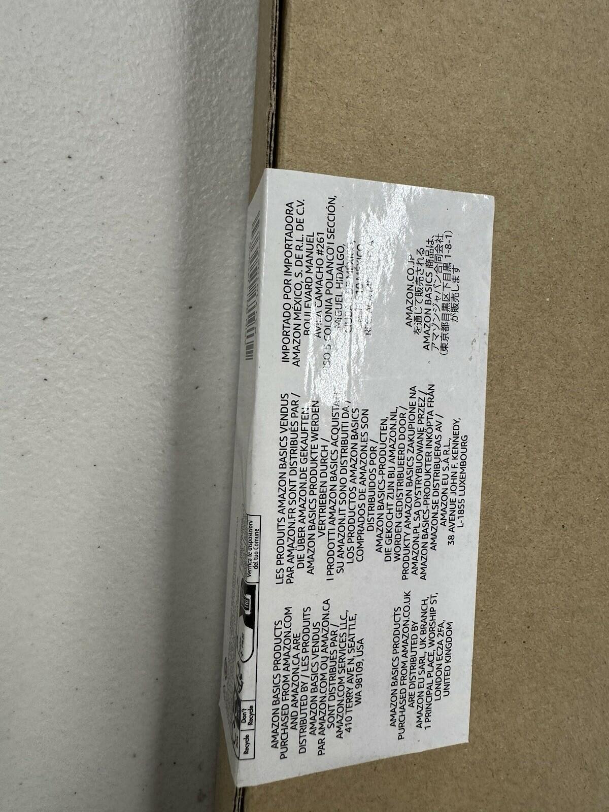 Amazon Basics 13.3-Inch Laptop Sleeve Protective Case with Zipper Purple New