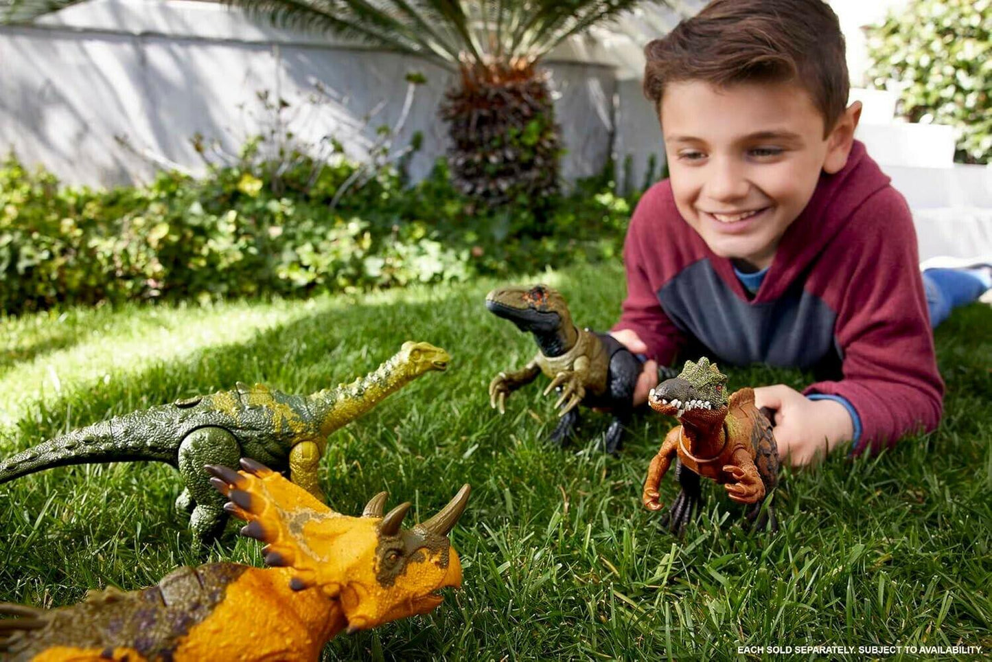 Jurassic World Dino Trackers Wild Roar Nigersaurus Action Figure