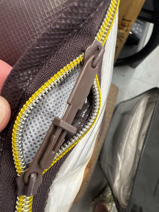 Hotel Grand White Down Comforter 650 Fill Power Made in USA Full/Queen