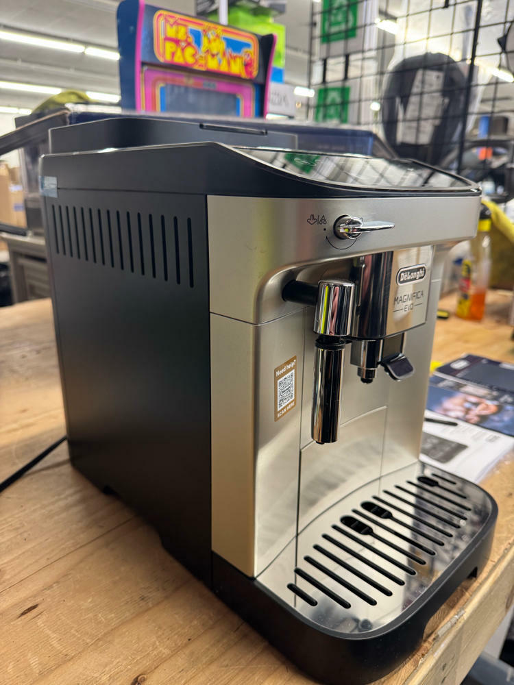 De'Longhi Magnifica Evo Espresso & Coffee Machine - PreOwned