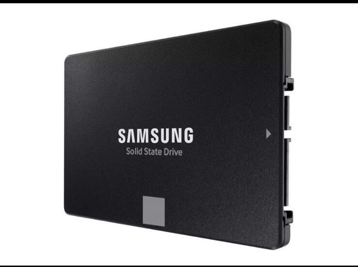 Samsung 870 EVO SATA III SSD 1TB 2.5” Internal Solid State Drive, Upgrade PC