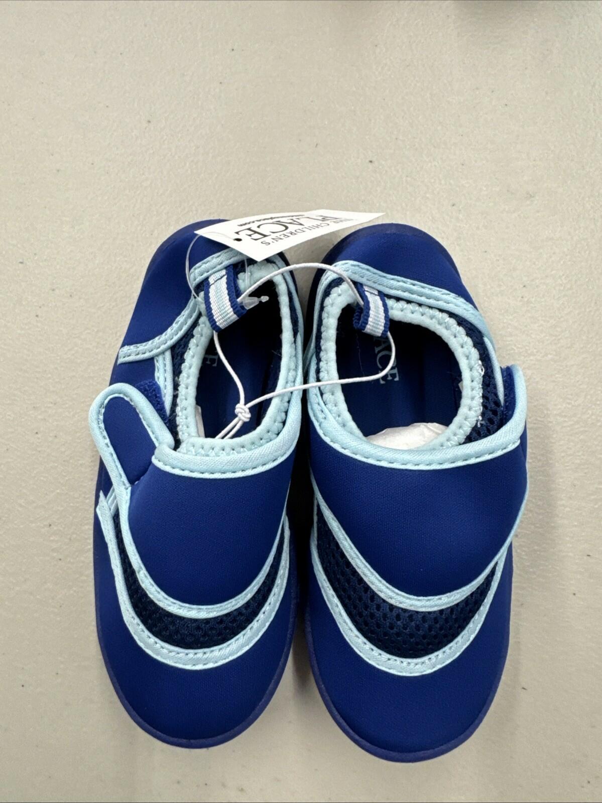 The Children's Place  Boy's Water Shoes Blue Size Toddler Size 9-10,New In Bag!