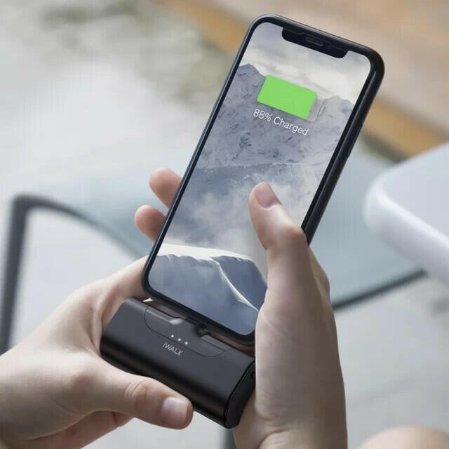 iWALK LinkPod4 4500mAh Portable iPhone Charger - Black, DBL4500L