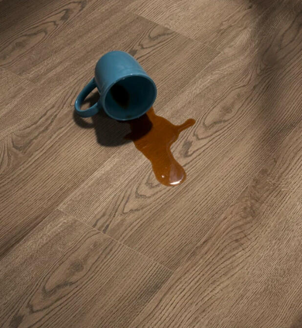 Mohawk Whitby Oak 9.5in. Waterproof 22-mil Wear Layer LVP 6mm Plank Flooring