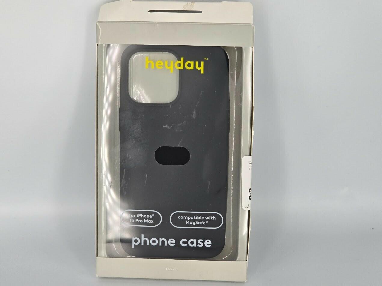 Heyday Silicone iPhone 15 Pro Max Case with MagSafe (Black) - Open Box