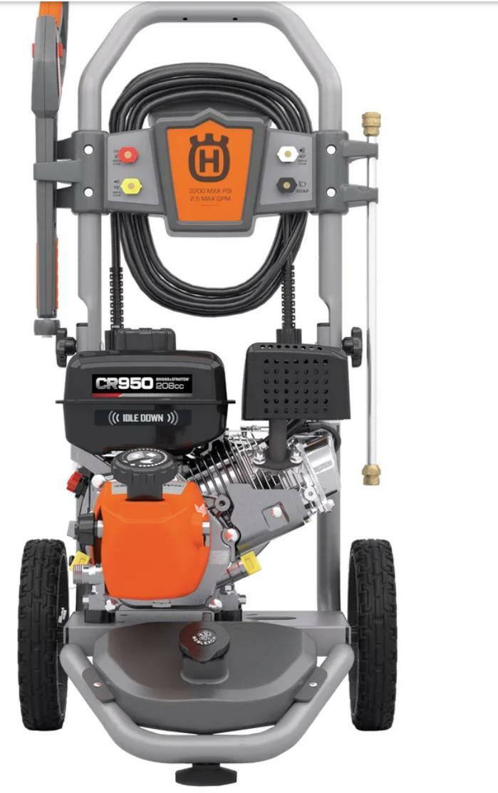 Husqvarna 967979301 HB32 2.5 GPM 3200 PSI Pressure Washer w/ 30 ft Flexible Hose