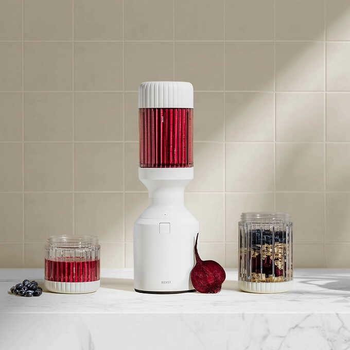 Beast Blender Deluxe - 3333008 - Blended Drinks with Portable Containers