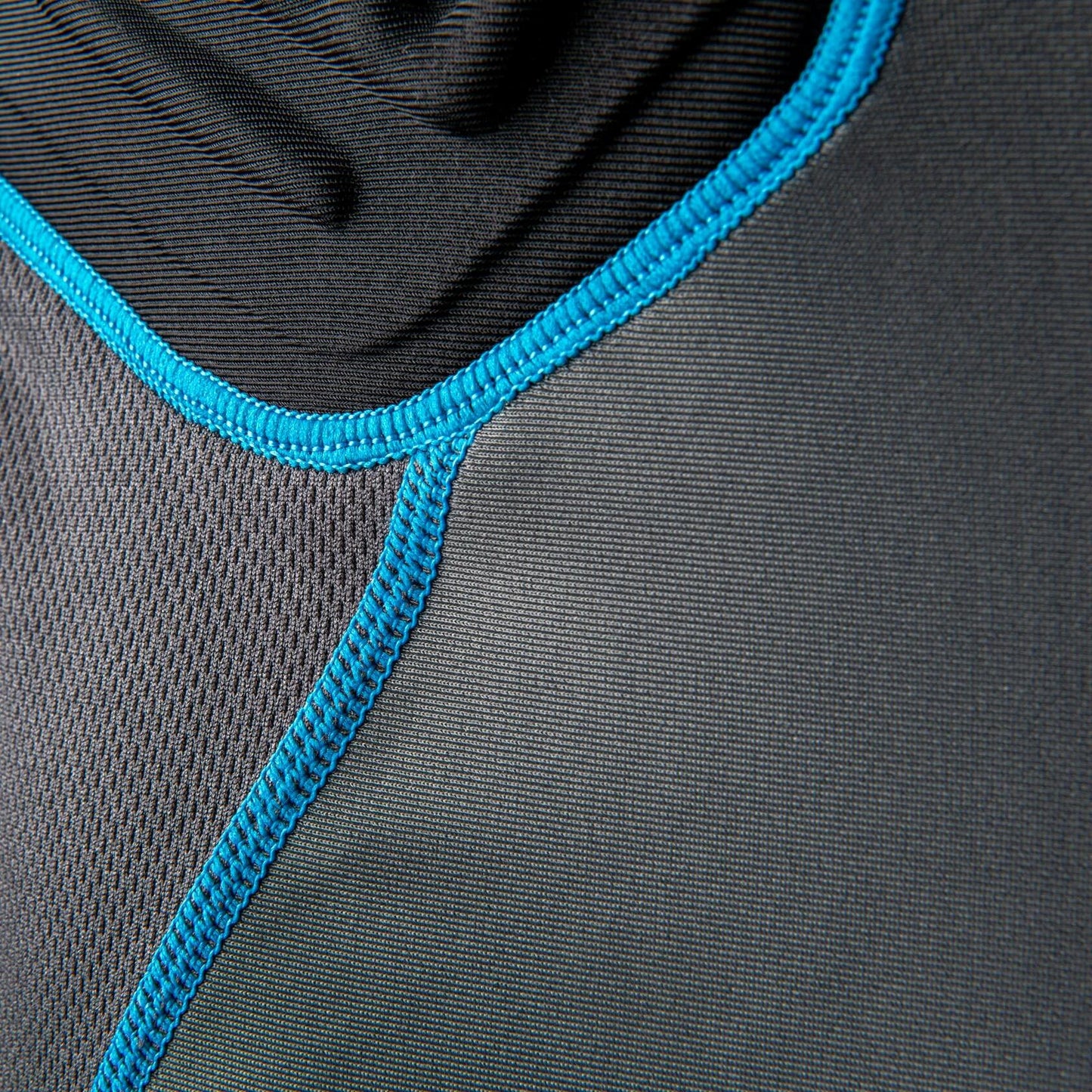 *CHAMPRO Men’s Bull Rush Football Compression Shirt Cushion System Charcoal XL**